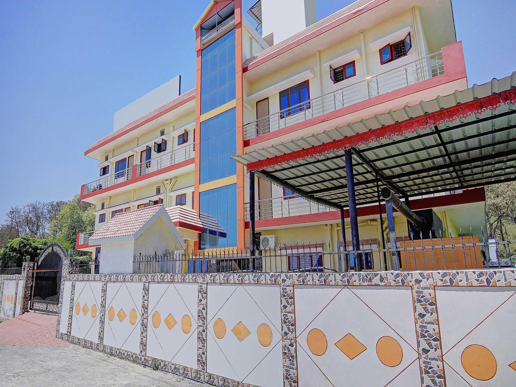 Home 78802 Balaji Bhawan Jhajra Экстерьер фото