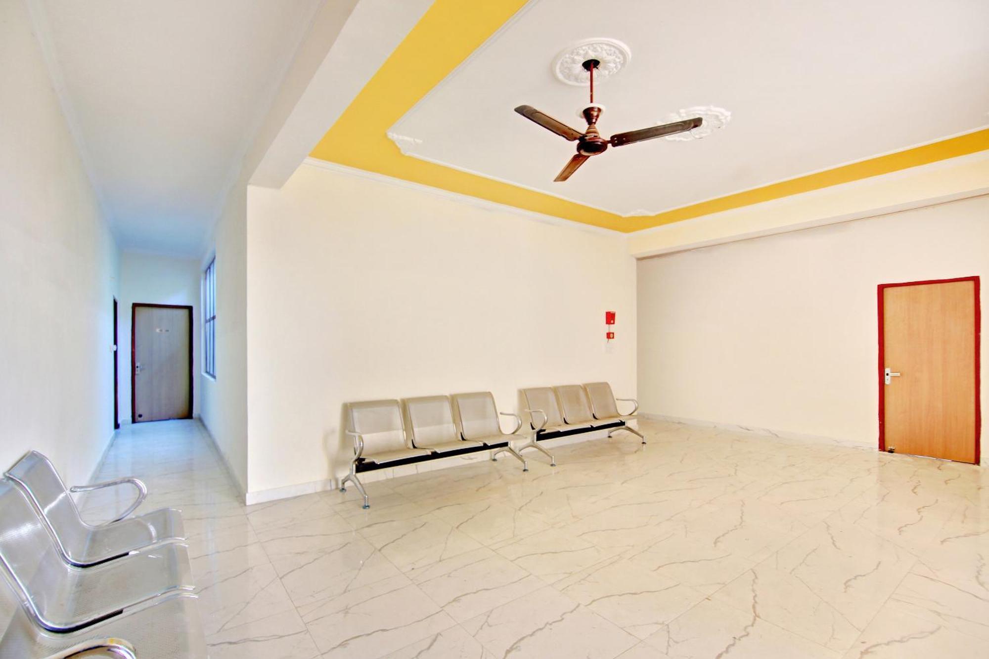 Home 78802 Balaji Bhawan Jhajra Экстерьер фото