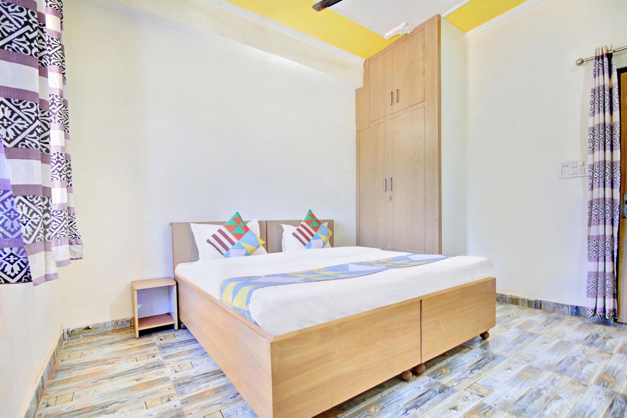 Home 78802 Balaji Bhawan Jhajra Экстерьер фото