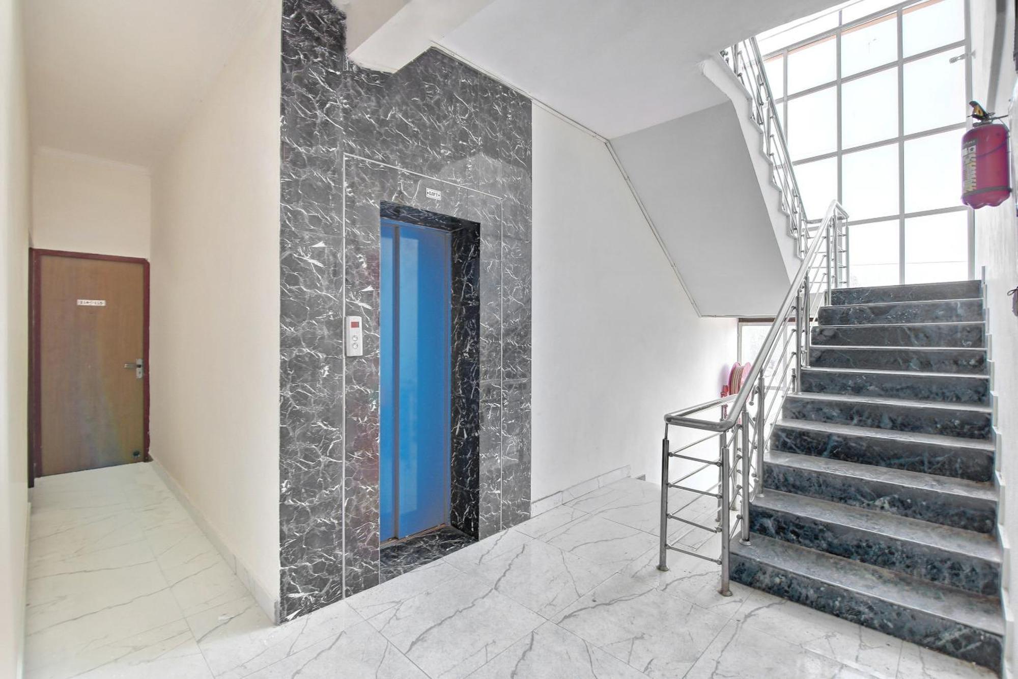 Home 78802 Balaji Bhawan Jhajra Экстерьер фото