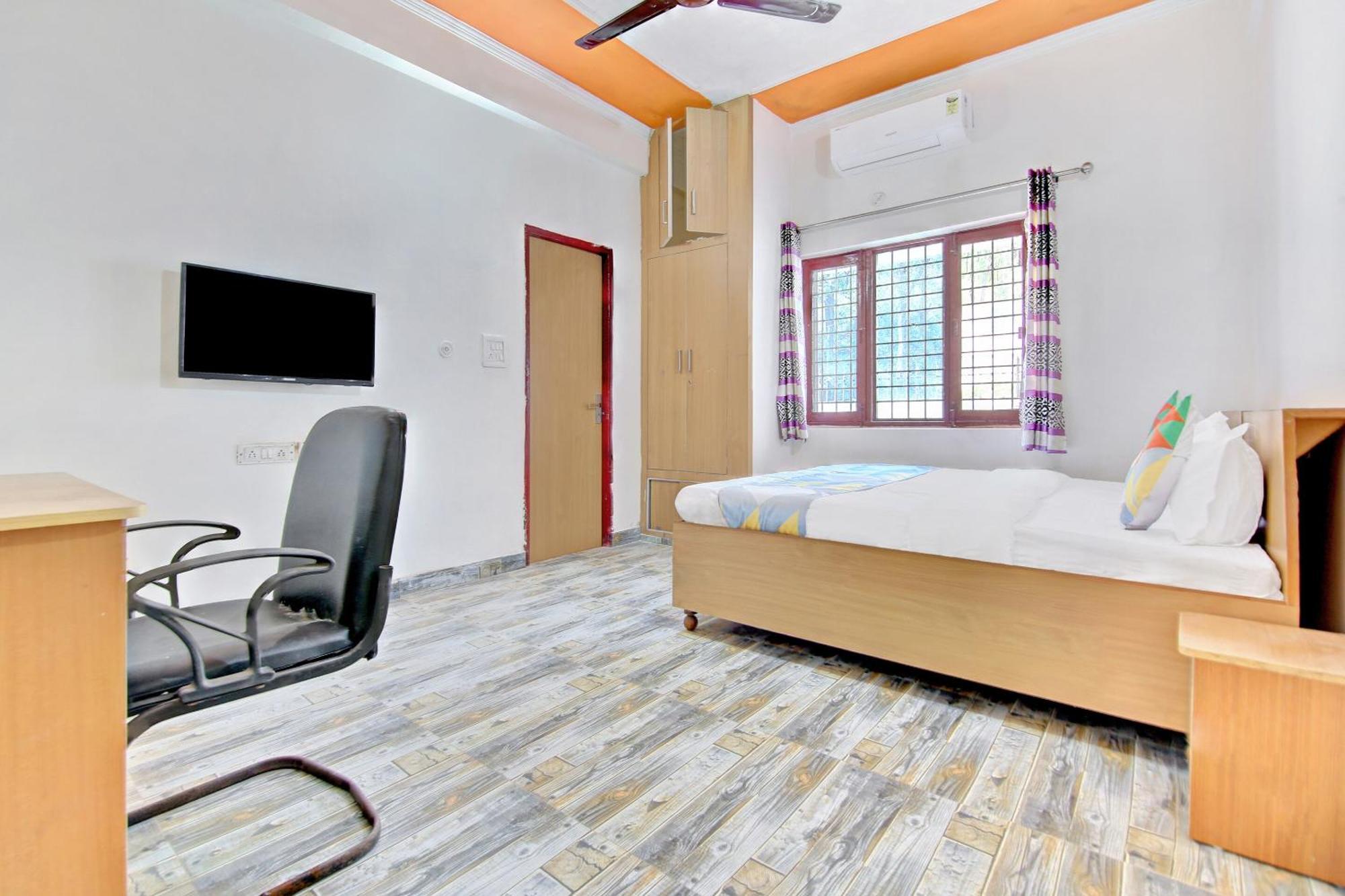 Home 78802 Balaji Bhawan Jhajra Экстерьер фото